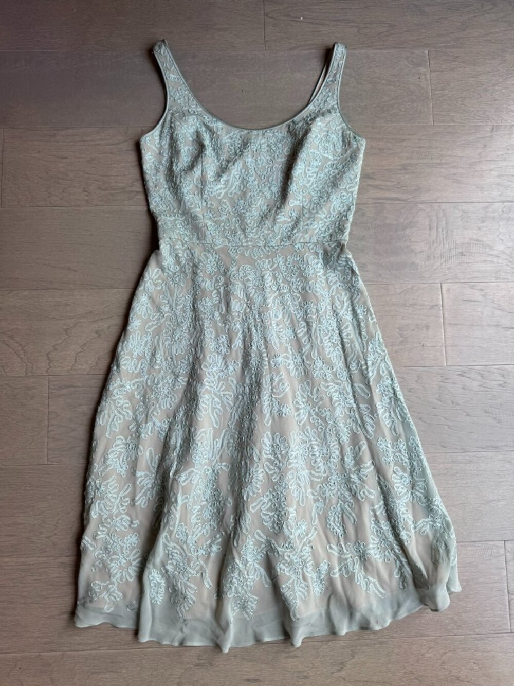 Talbots  Size 4 Pure Silk Floral Embroidered Sage Green Midi Fit Flare Dress